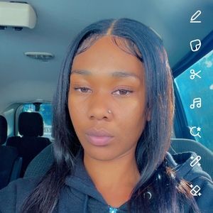 Meet your Posher, Denice